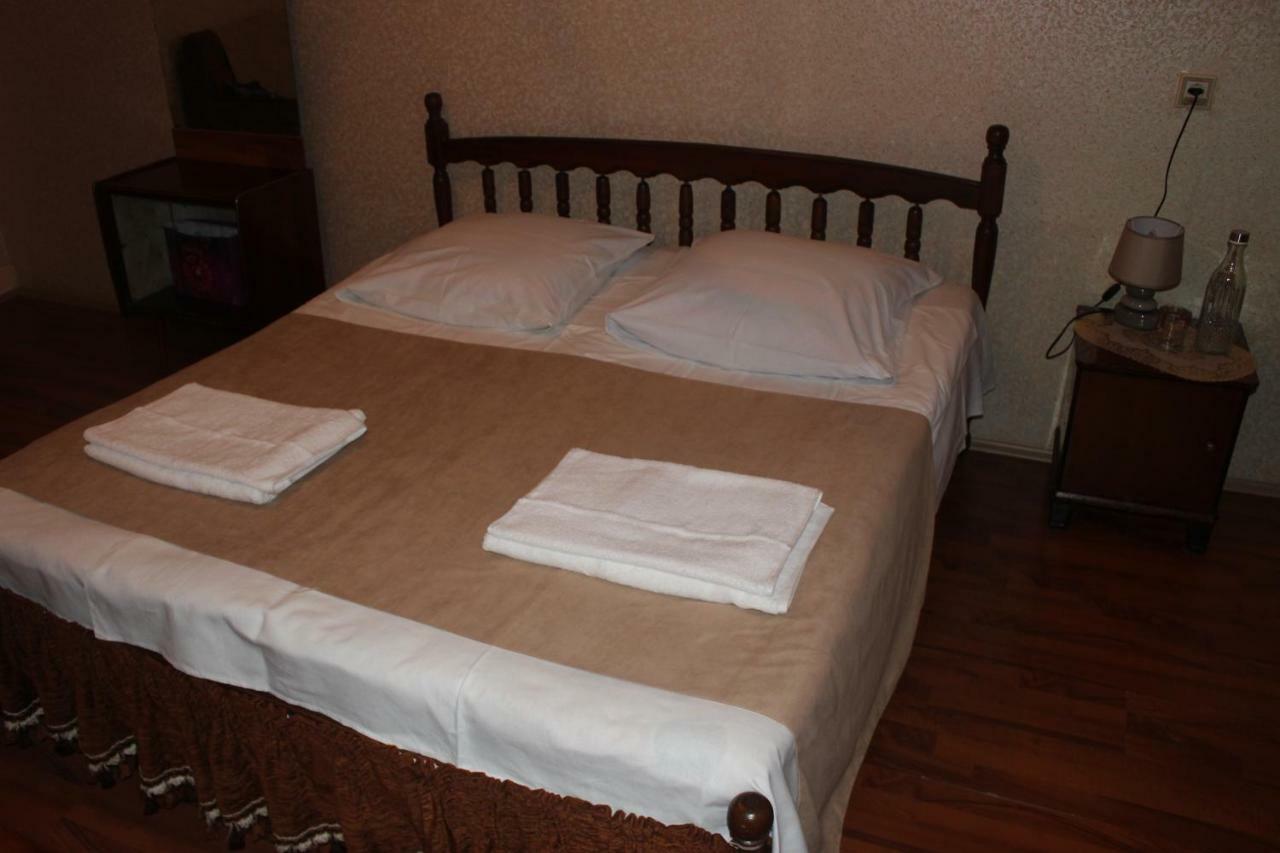 Zarzma Hotel Kutaisi Bagian luar foto