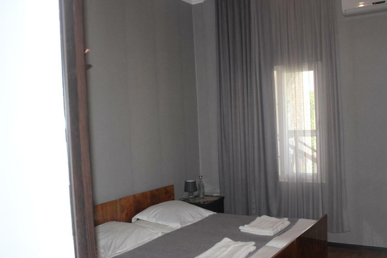 Zarzma Hotel Kutaisi Bagian luar foto